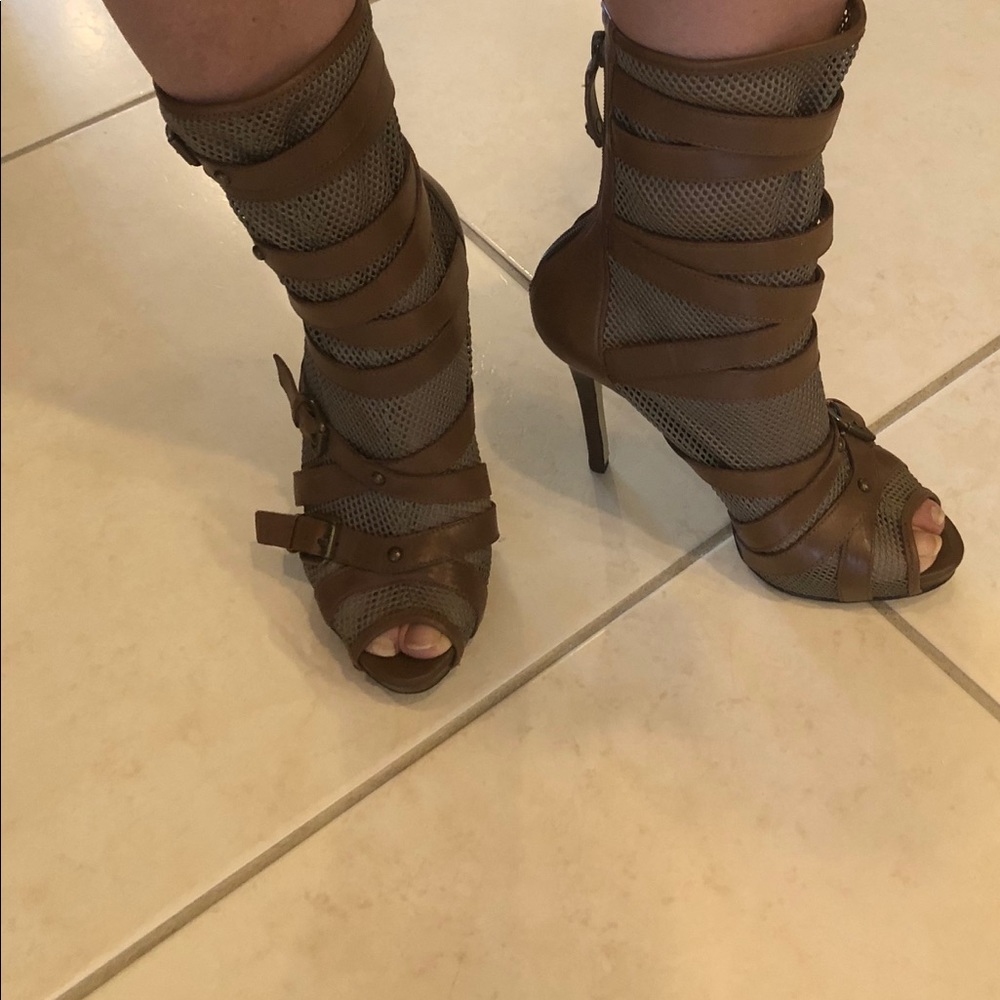 Guess boots.